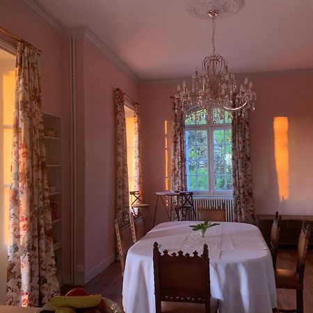 Le Manoir Des Rochers Bouere 外观 照片
